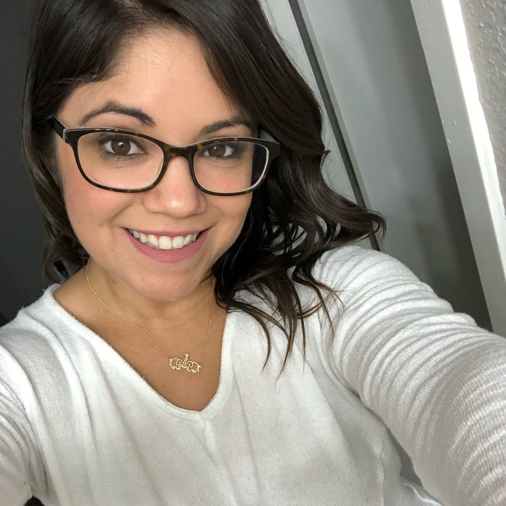Meet your Posher, Alyssa